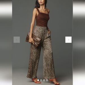 Anthropologie Leopard Pull On Satin Pants‎ size M